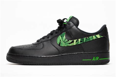 nike air force 1 zwart groen|zwarte air force 1.